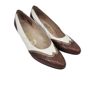 Salvatore Ferragamo Pumps Heels Shoes Slip On Wingtip White Brown Size 7.5